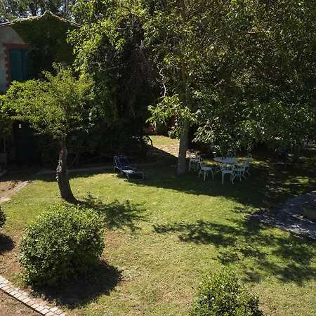 Moulin St Pierre Bord De Riviere Nyaraló